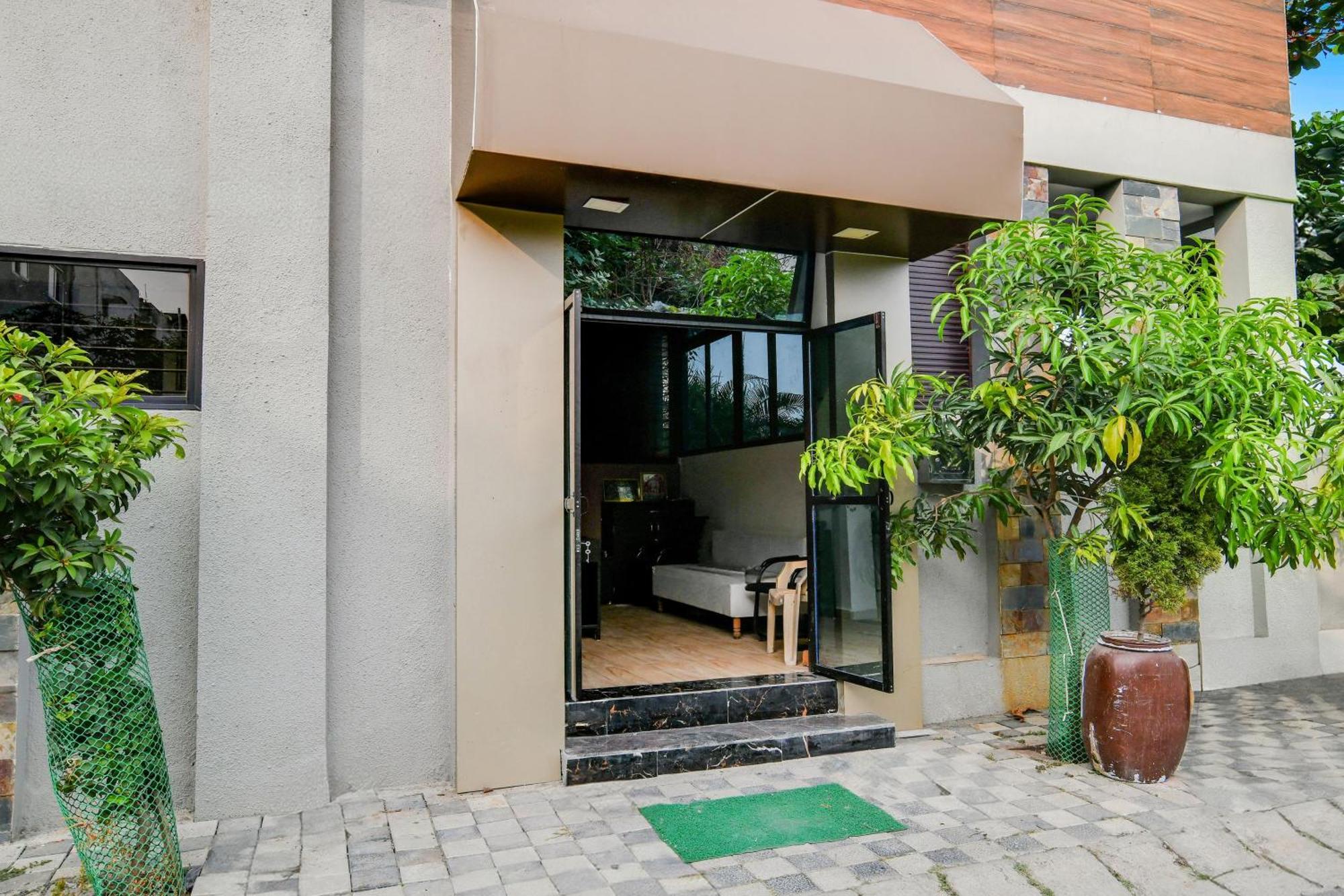 Super Collection O Indore Near Omax City 1 Kanadiya Bagian luar foto